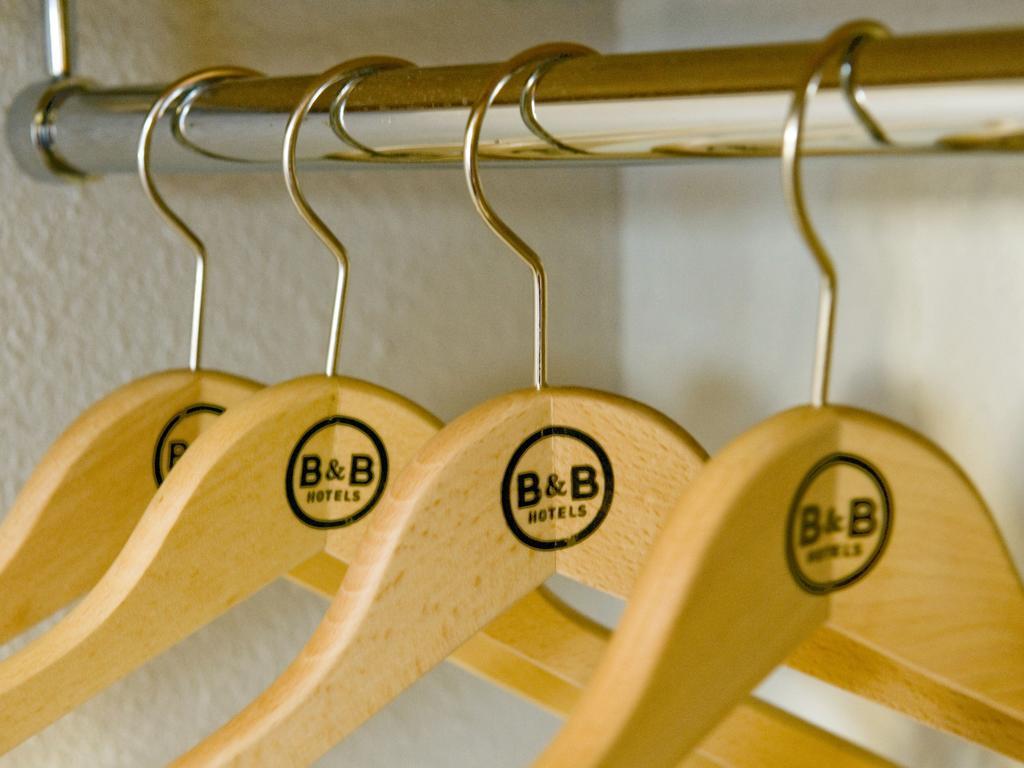 B&B Hotel Paris Romainville Noisy-Le-Sec Rum bild
