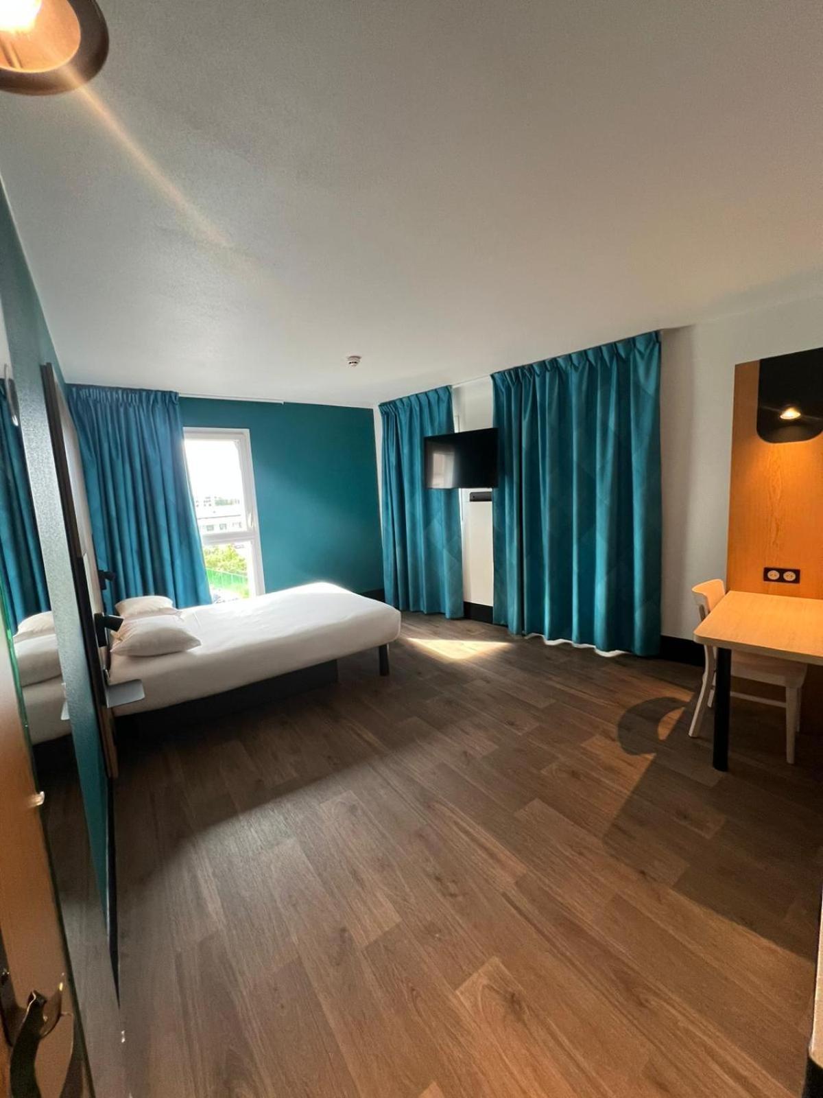 B&B Hotel Paris Romainville Noisy-Le-Sec Exteriör bild